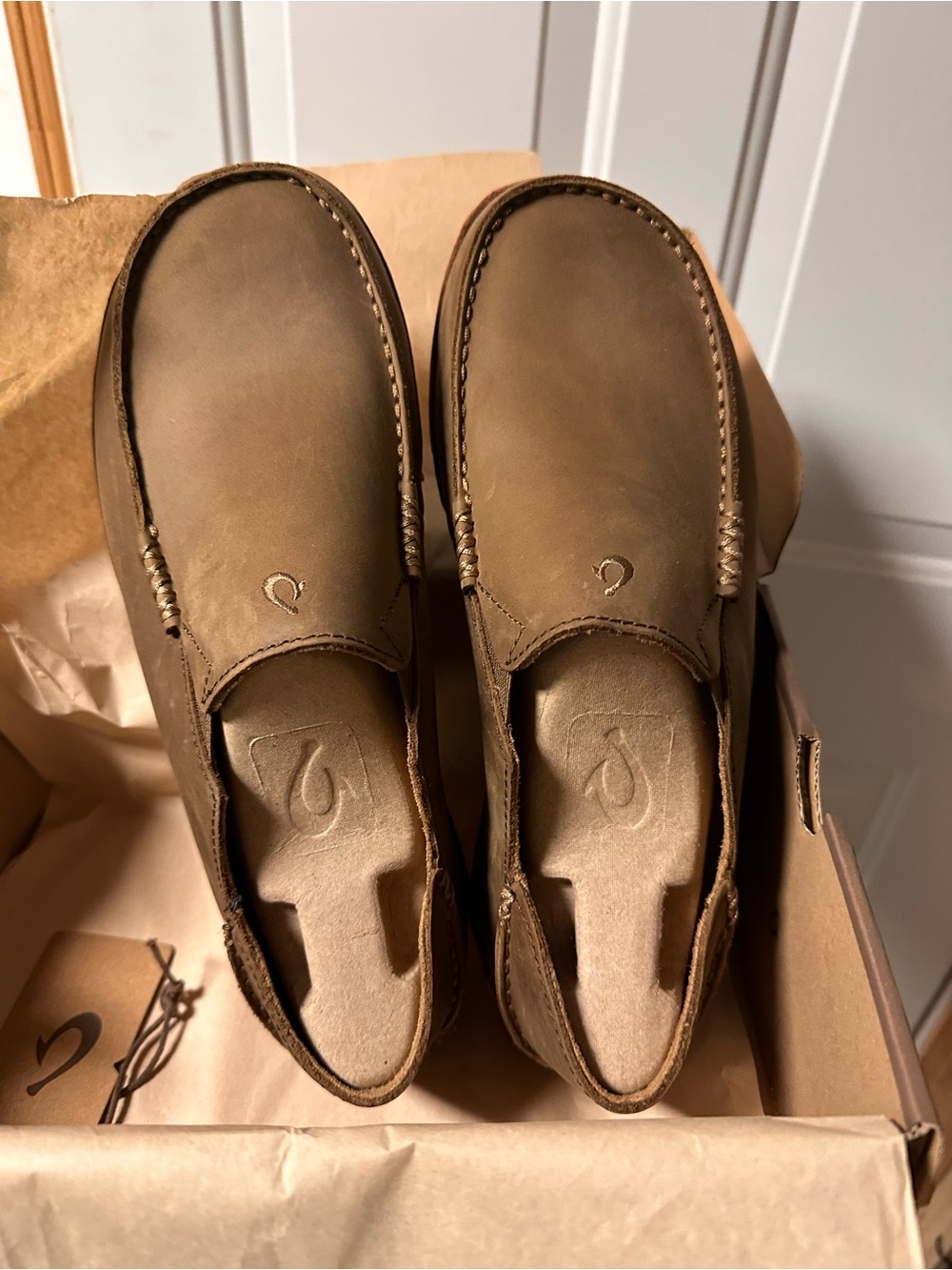 Olukai Men's Moloa Men’s Leather Slip On Shoes Ray / Toffee Size 10.5  NEW